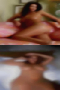 AZ swingers eating with males and females pussy.