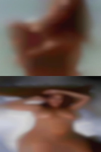 Missouri having solo sex.