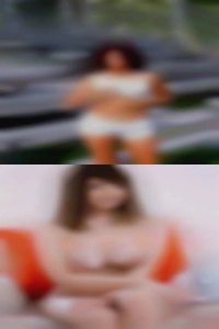 Auburn horny women play pussy singles.
